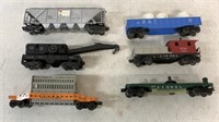 lot of 6 Lionel Train Cars