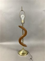 Mid-Century  Modern. Lamp