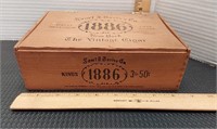 New York The Vintage Cigar wooden box. 8 3/8 x 6