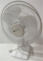 White Westinghouse Oscillating Fan