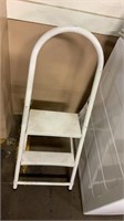 2 step metal step ladder