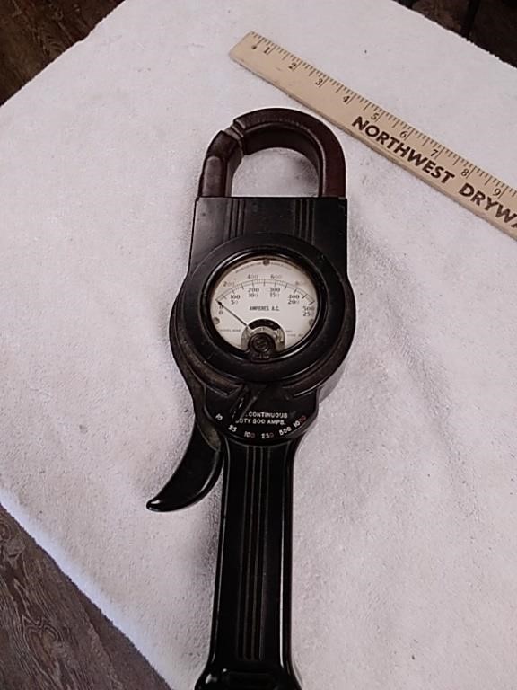 Vintage amperage meter