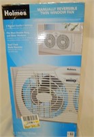 Holmes HAWF2021 Twin Window Fan