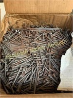 LARGE LOT OF ASSORTED NAILS