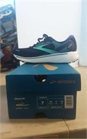 Brooks "Ghost 14" Womens Shoes-Size 7