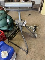 FOLDING ROLLER STAND