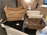 Lot of baskets