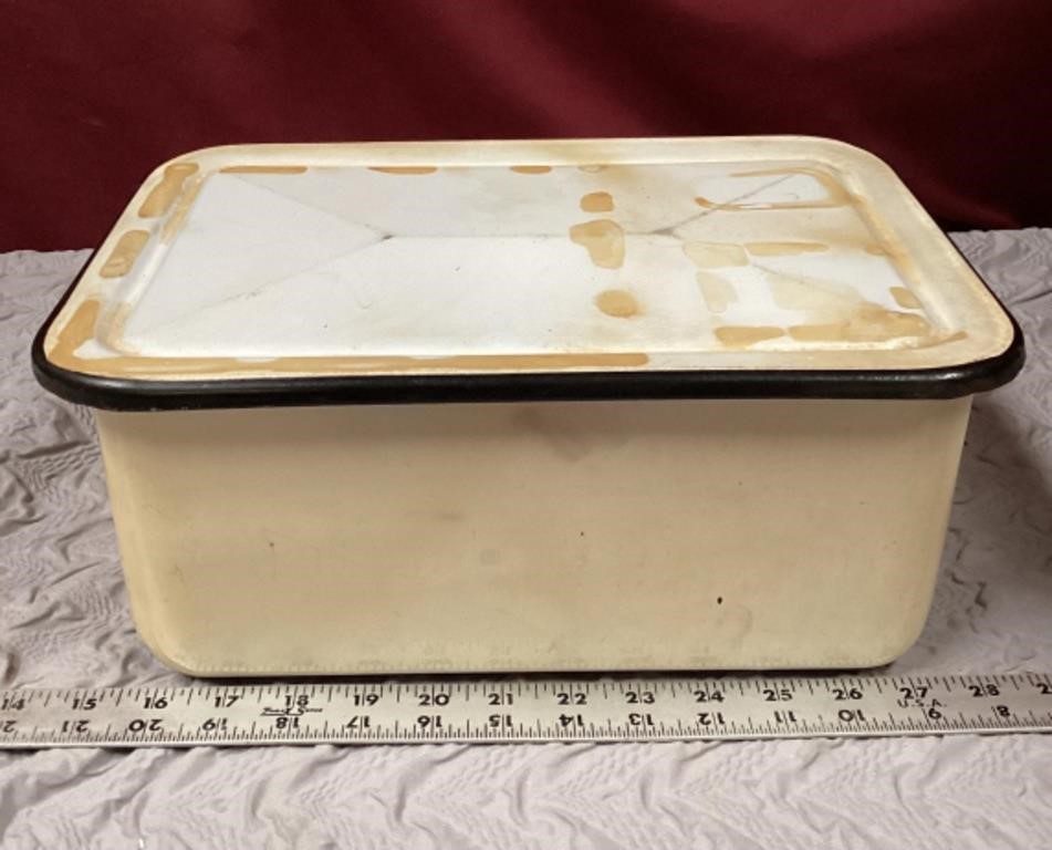 Vintage Enamelware Box with Lid