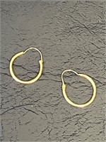 14 kt gold hoop earrings
