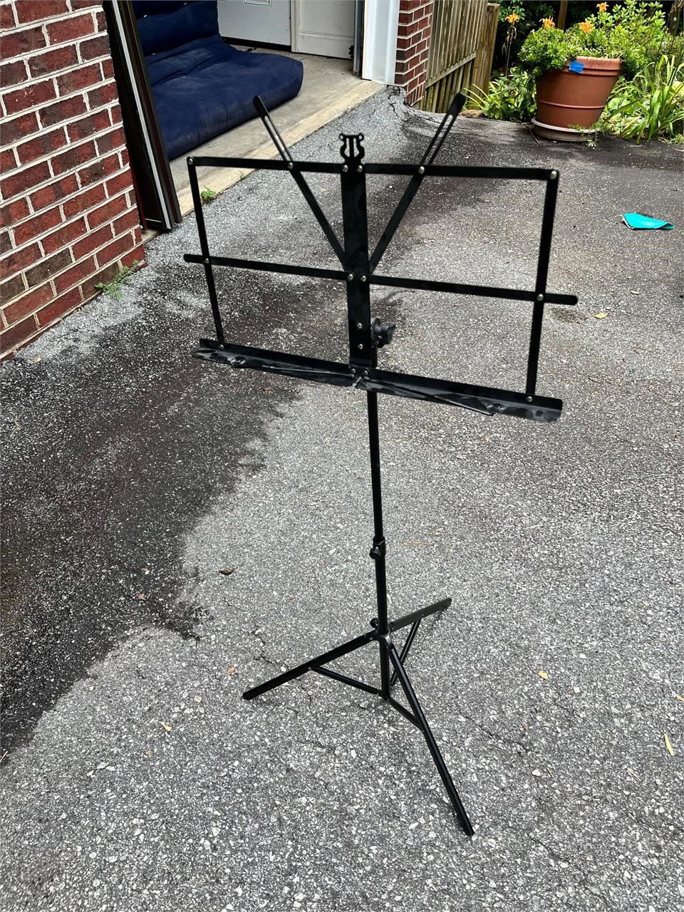 Foldable Music Stand with Sheet Holder