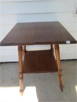NICE VINTAGE PARLOUR TABLE  22X22X29 INCHES