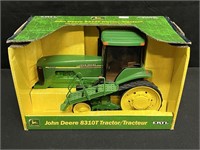 Ertl Die Cast John Deere 8320T Tractor NRFB 2000