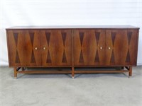 STANLEY FURNITURE CREDENZA