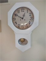 White wall clock Trend Clocks by Sligh, Zeeland