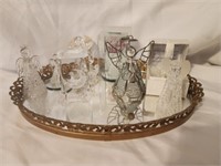 Gorgeous mirrored platter with angel figurines