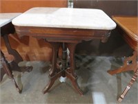 WALNUT VICTORIAN MARBLE TOP PARLOR TABLE