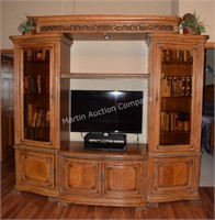 (L) Large 5pc Entertainment Stand