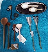43 - NEW WMC MIXED LOT OF SPOONS (A68)