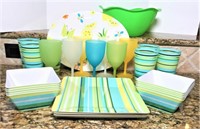 Striped Plastic Poolside Dishes
