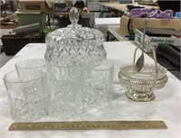 Lot of glassware