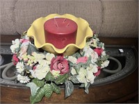 YELLOW CANDLE HOLDER PLATE & FLOWERS