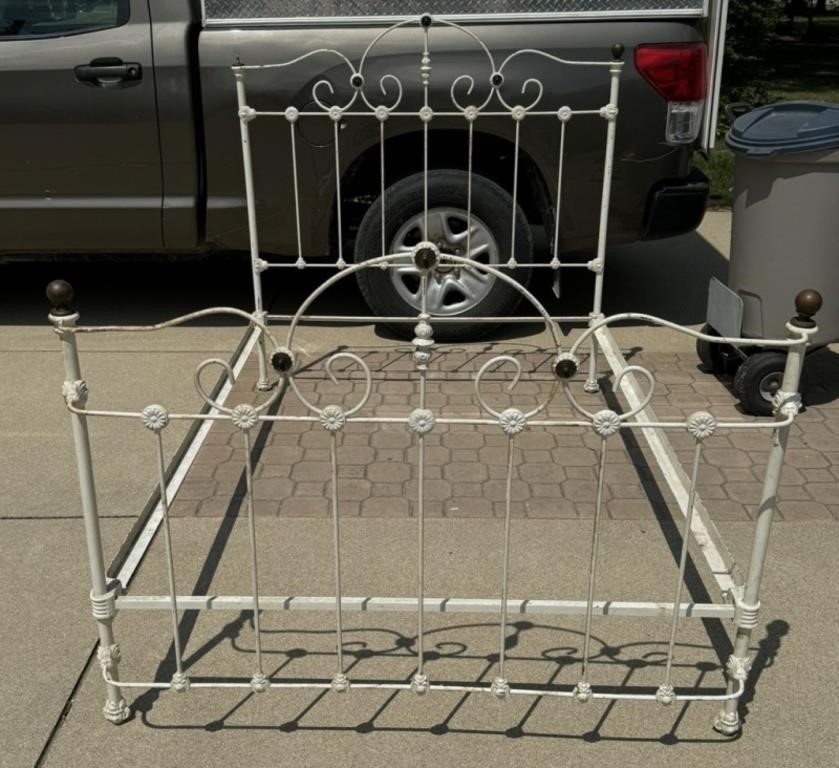 Antique Full Size Iron Bed