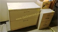 (2) Metal File Cabinets 1-2 Drawer 1-2 Drawer Late