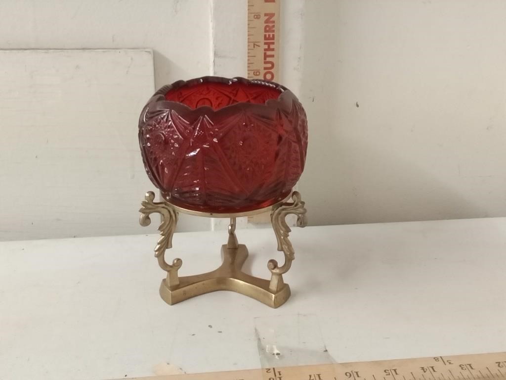 vtg ruby red Fenton rose bowl with brass stand