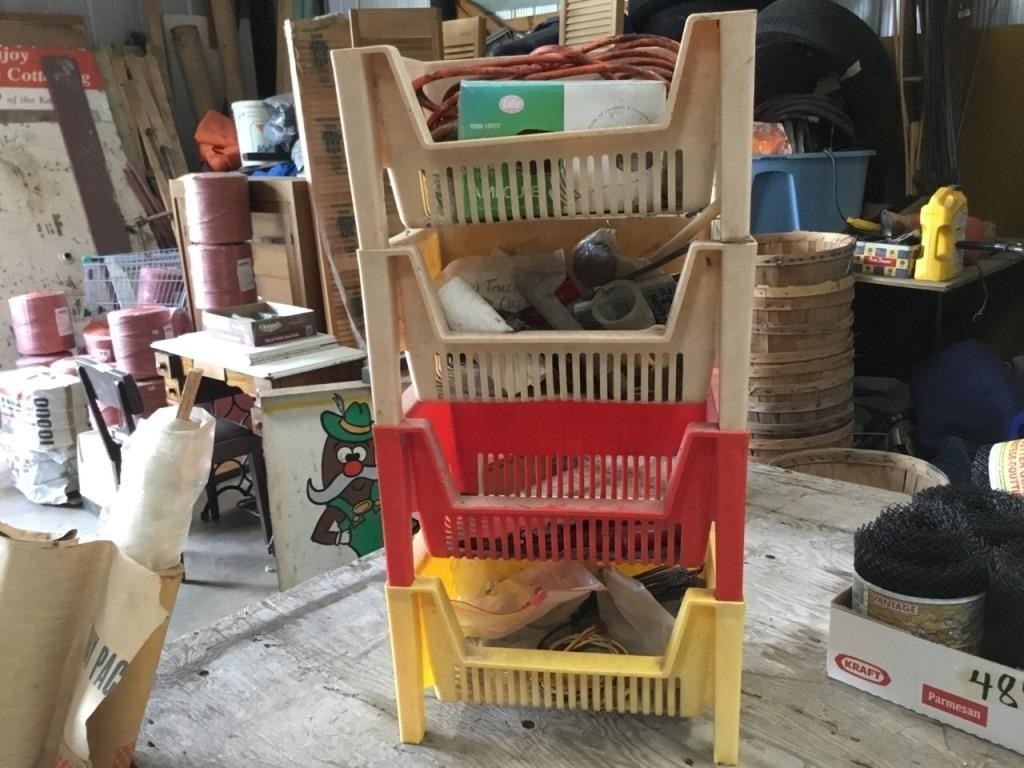 Stackable bins