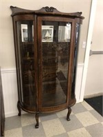 Oak Triple Curved Glass China Cabinet