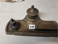 Ink well tray