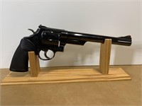 Smith & Wesson 8? Model 29-2 “Dirty Harry? .44