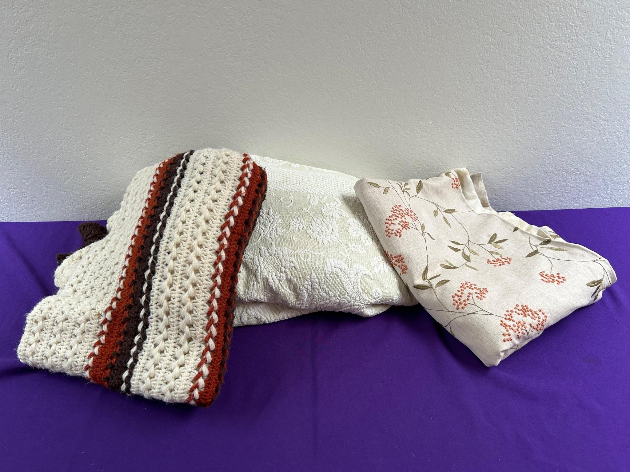 Crocheted Blanket, Floral Blanket ++