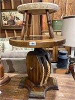 Rope Pullie stand w stool