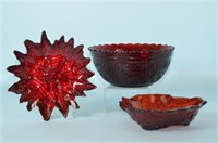 Vintage Red Ruby Glass Flower Scalloped Bowl