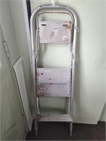 Step Ladder