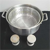 13x5-in pot with steaming insert and collapsible