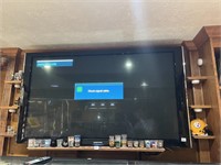 SAMSUNG TV LCD 60 INCH WITH REMOTE MOUNT NOT