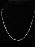14K Gold Chain Necklace 
6 inches 4.6g