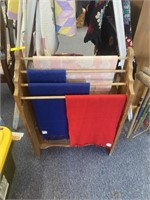 Wooden Drying Rack w/ Small Blankets, 22"x7"x32"