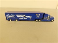 Lowes plastic 1:64 scale Tractor / trailer