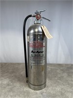 Vintage Fyr-Fyter 2.5 gallon water fire