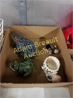 Box of assorted planters, garden decor