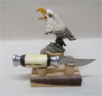 Eagle Knife Display With Knife