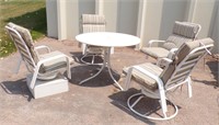 PATIO TABLE & 4 CHAIRS W/CUSHIONS