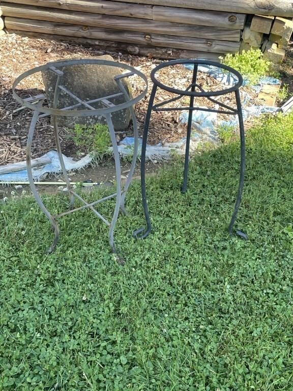 Metal plant stands