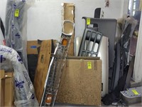 Auto Bumpers, Grills, Interior Parts-All One Lot