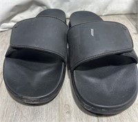 Bench Slip On Sandals Size 8 ( Pre-owned )