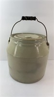 BAILED CROCK JAR W/ LID HAS SPIDER CRACK