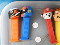 TRAY LOT PEZ CONTAINERS